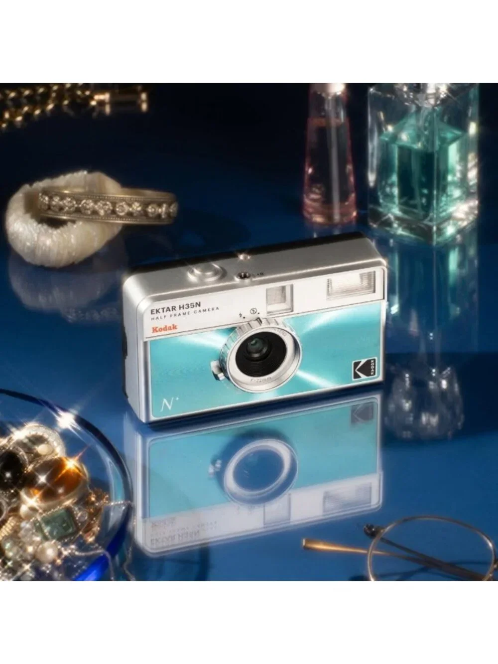 Reusable Half Frame Film Camera - 35mm, Focus-Free, Built-in Star Filter, Glazed